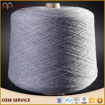 Oferta de fornecimento de estoque de fábrica tingida 100% fio de lã 2 / 28NM para tricô com alta qualidade